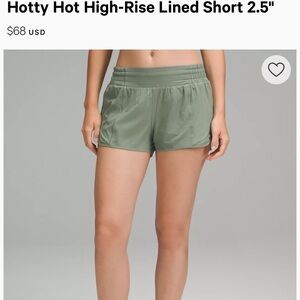 Lululemon Hotty Hot Short